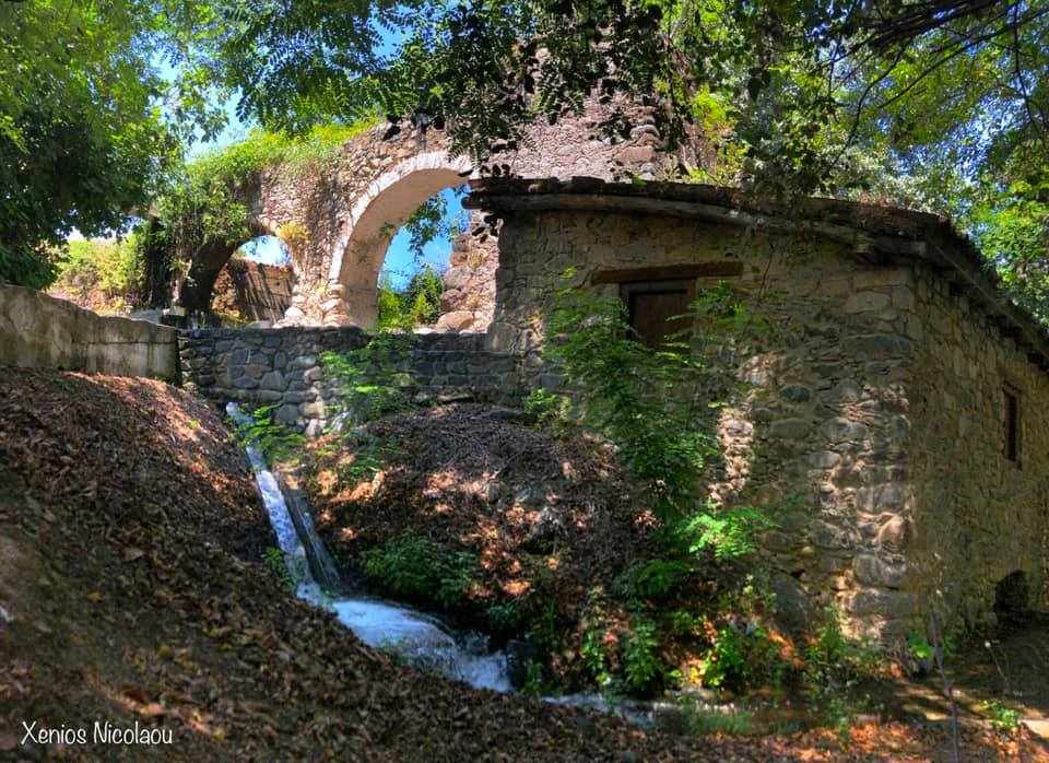 Παλιός Νερόμυλος της Ροδούς στη Γαλάτα