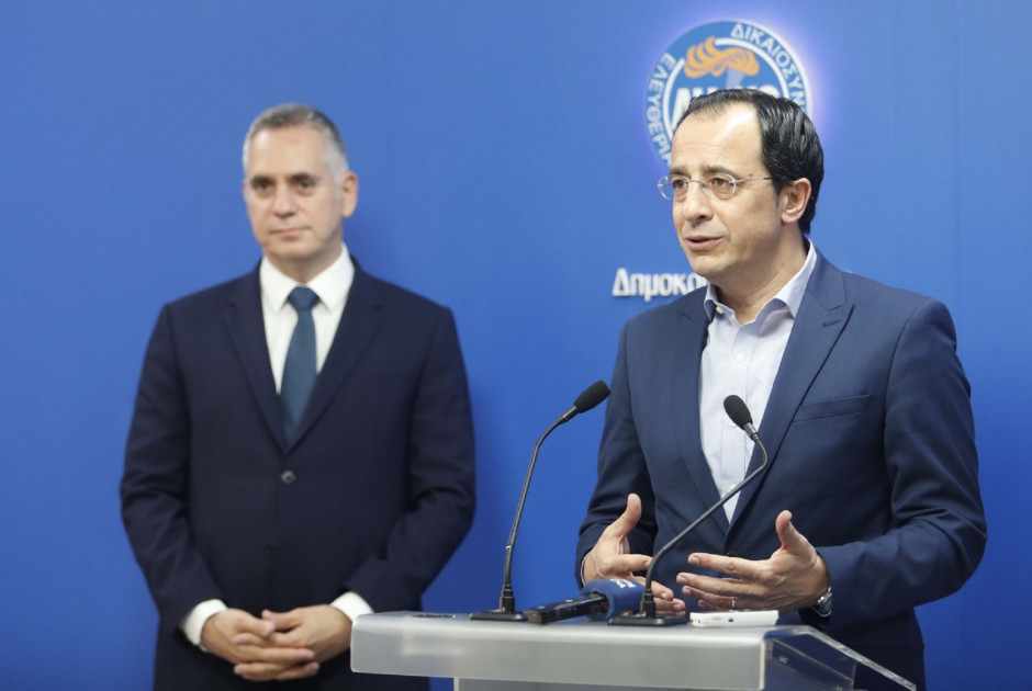 «Φωτιά» στον προεκλογικό: Μέχρι τα δικαστήρια θα φτάσει το ΔΗΚΟ