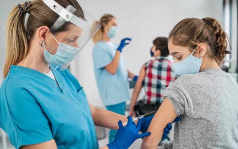 Ασφαλές το εμβόλιο Pfizer για παιδιά 12 - 15 ετών
