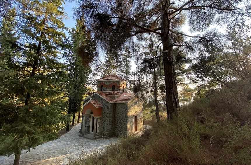 Παρεκκλήσι Παναγίας Ιαματικής/Σαματζιώτισσας
