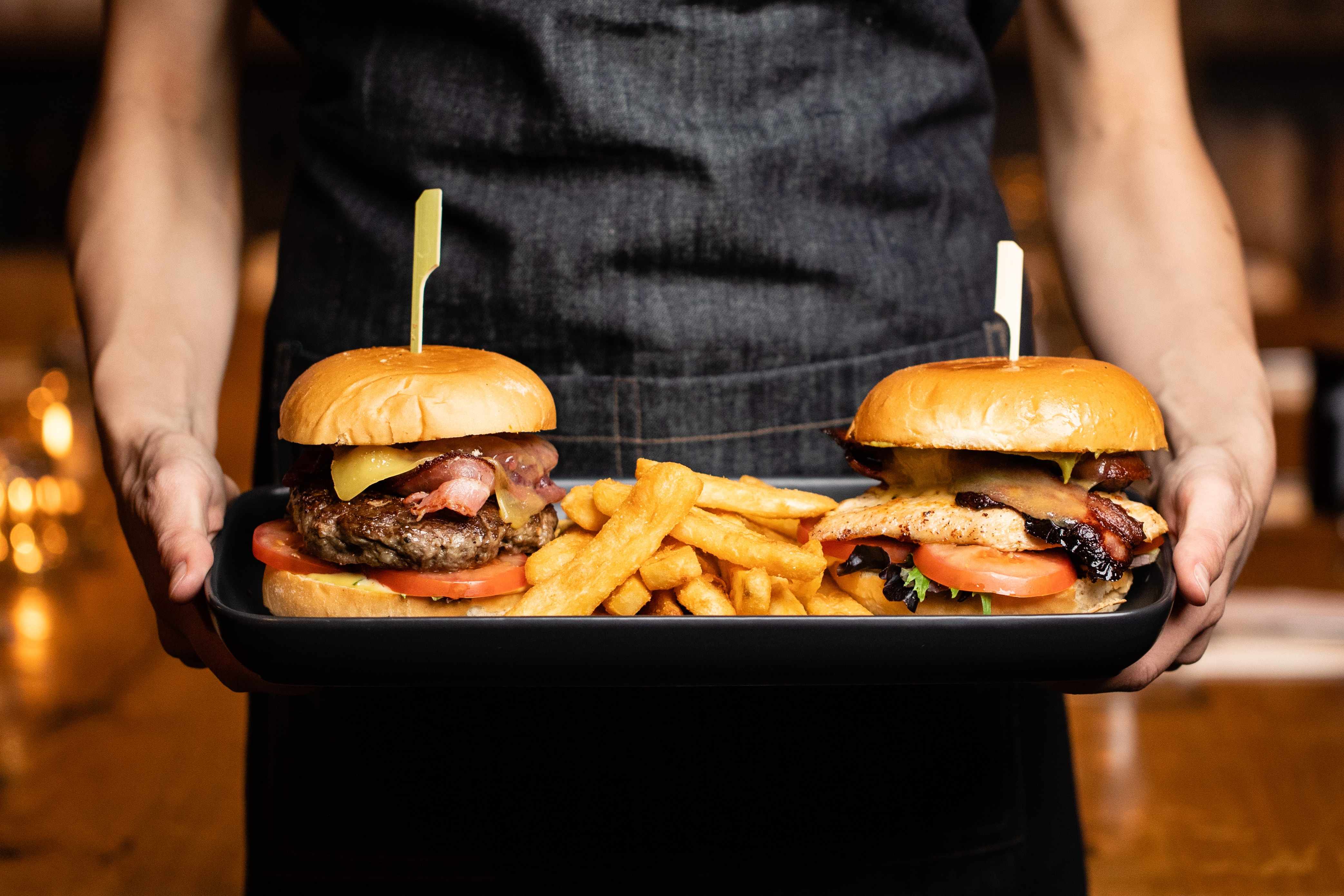 9 restaurants that serve great burgers