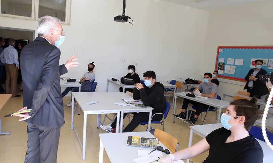 Στις 14 Σεπτεμβρίου η επιστροφή στα σχολεία