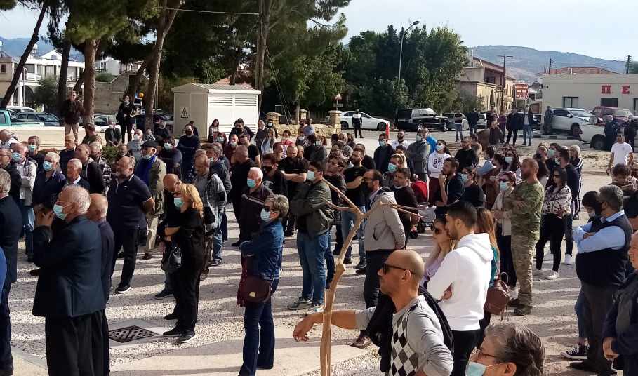 Διαμαρτυρία στην Πόλη Χρυσοχούς για προβλήματα και ελλείψεις σε υποδομές (pics)
