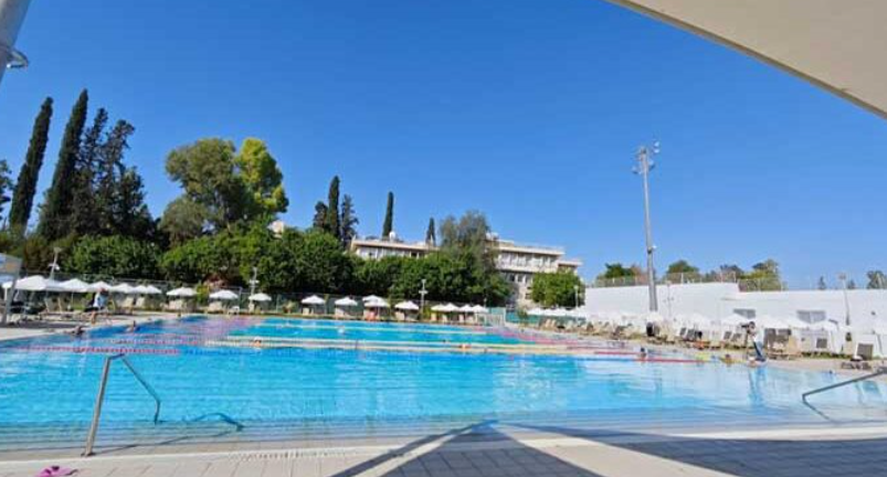 Βουτιές με νέες τιμές στο Δημοτικό Κολυμβητήριο Λευκωσίας
