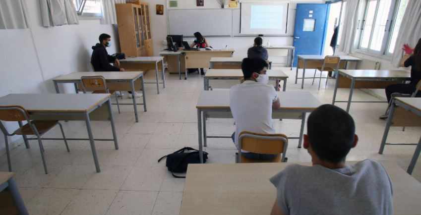 Να μην το κάμουμε, ούτε εμβόλια να κάνουμε... (Βίντεο)