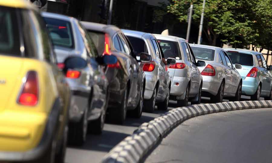 Εξετάζεται θέμα αλλαγής στα ωράρια εργασίας