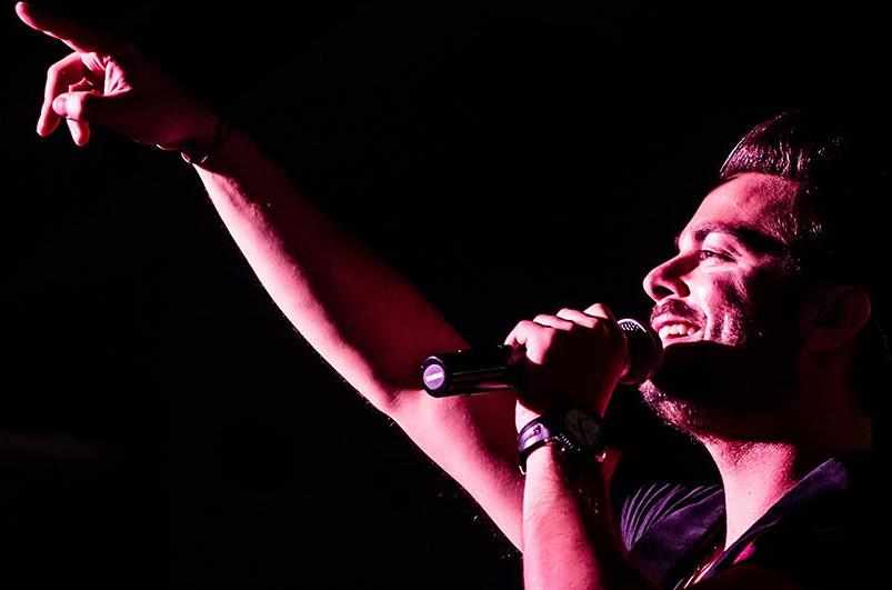 Ο Ηλίας Βρεττός live στο OMNIA Night Club!