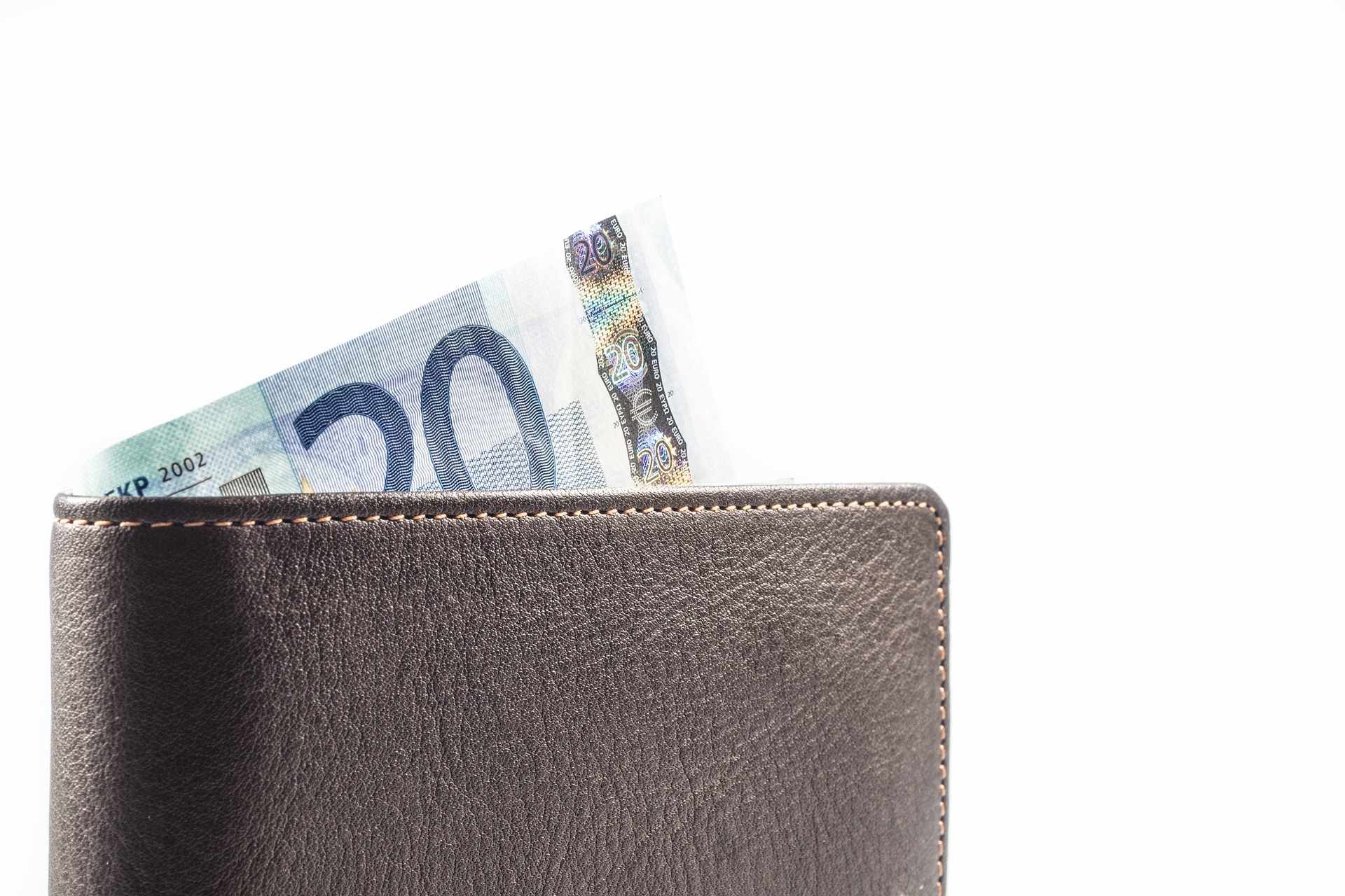 Τι σημαίνει η λέξη «πουλουστρίνα»;