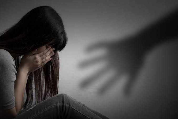 Μαθήτρια στη Λάρνακα κατήγγειλε καθηγητή για παρενόχληση