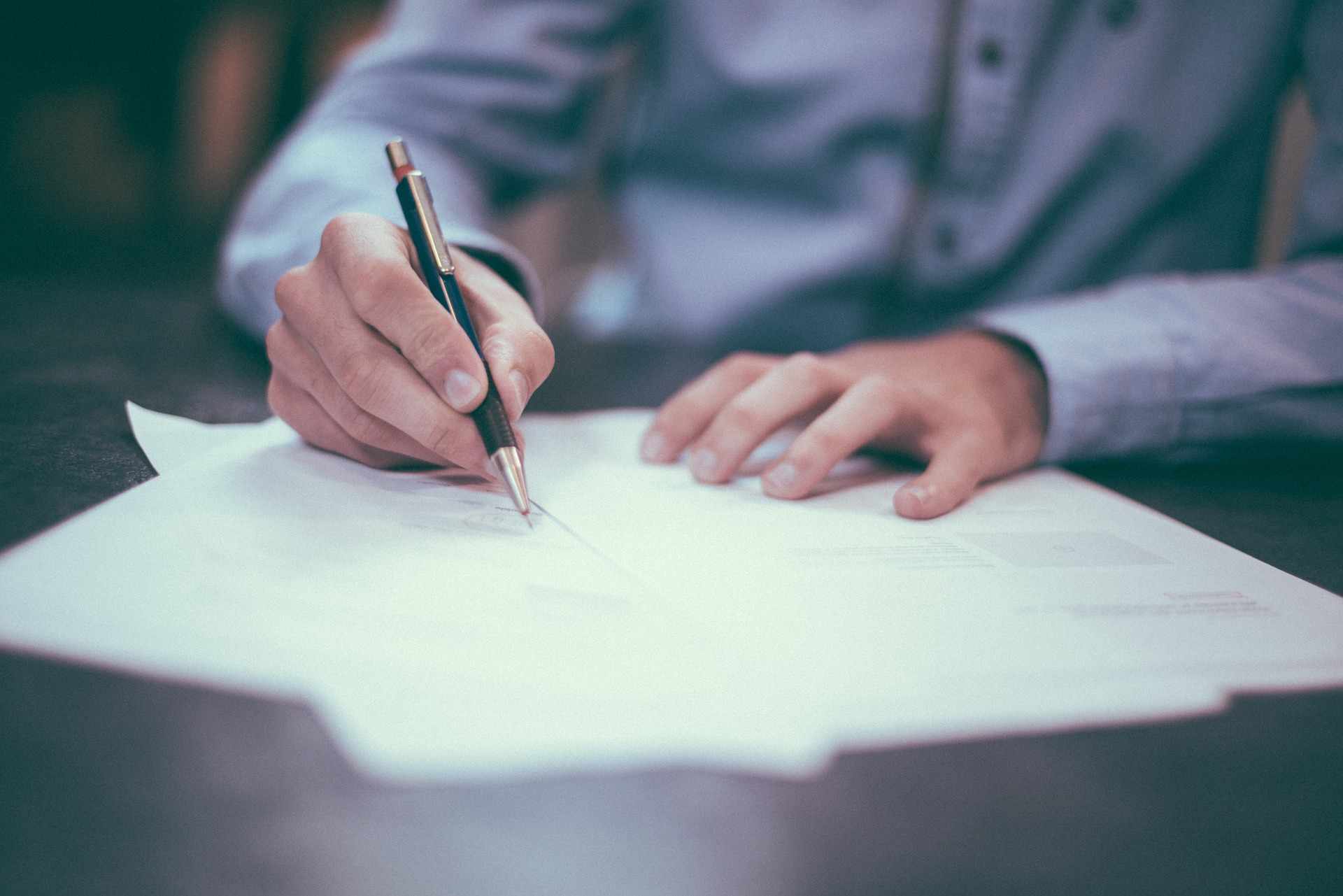 Έρευνα Προειδοποιεί Περισσότερες από 55 ώρες Εργασίας την Εβδομάδα