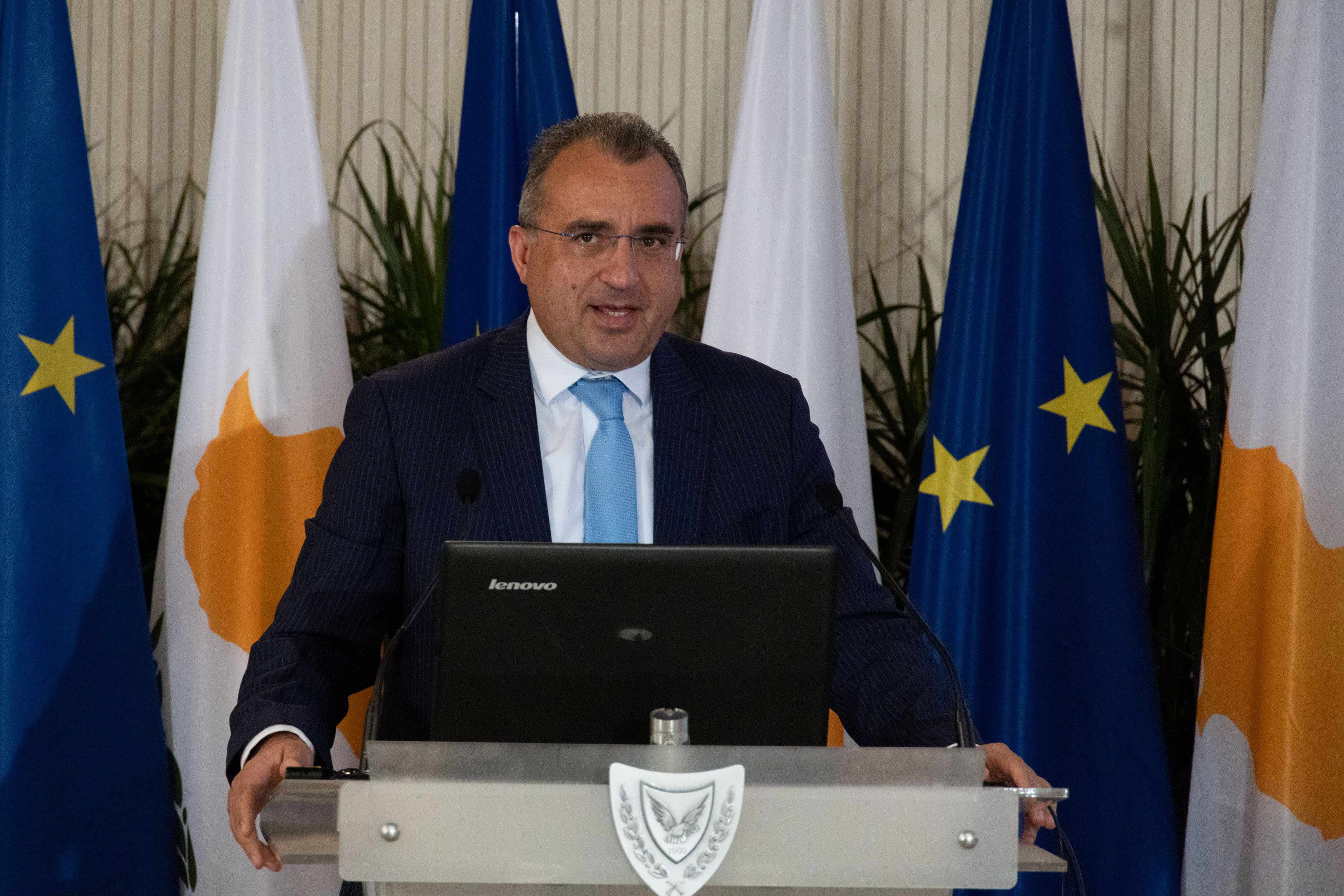 Θετικός στον κορωνοιό ο Μιχάλης Χατζηπαντέλα