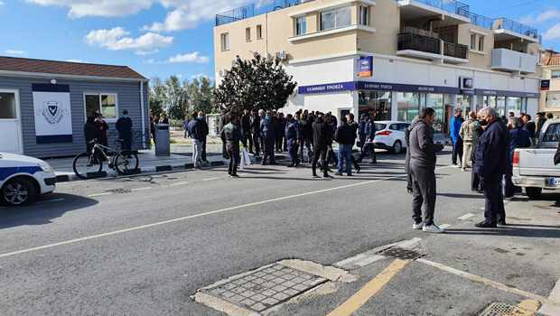 Αστυνομική συνοδεία ζητούν πλέον τεχνικοί της ΑΗΚ για διακοπή παράνομων ηλεκτροδοτήσεων