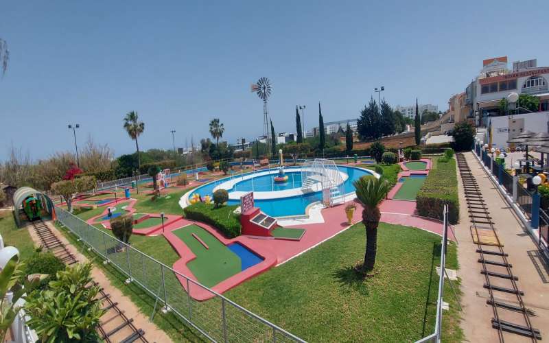 Star Leisure Mini Golf